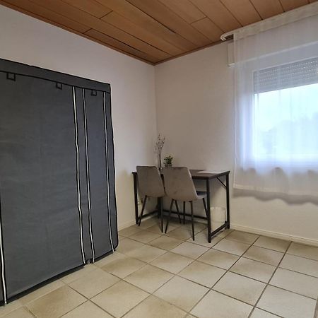 Zimmer Nr 7 Mit Privates Badezimmer In Juelich Otel Dış mekan fotoğraf