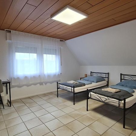 Zimmer Nr 7 Mit Privates Badezimmer In Juelich Otel Dış mekan fotoğraf